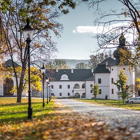 Chateau Appony Exteriör bild