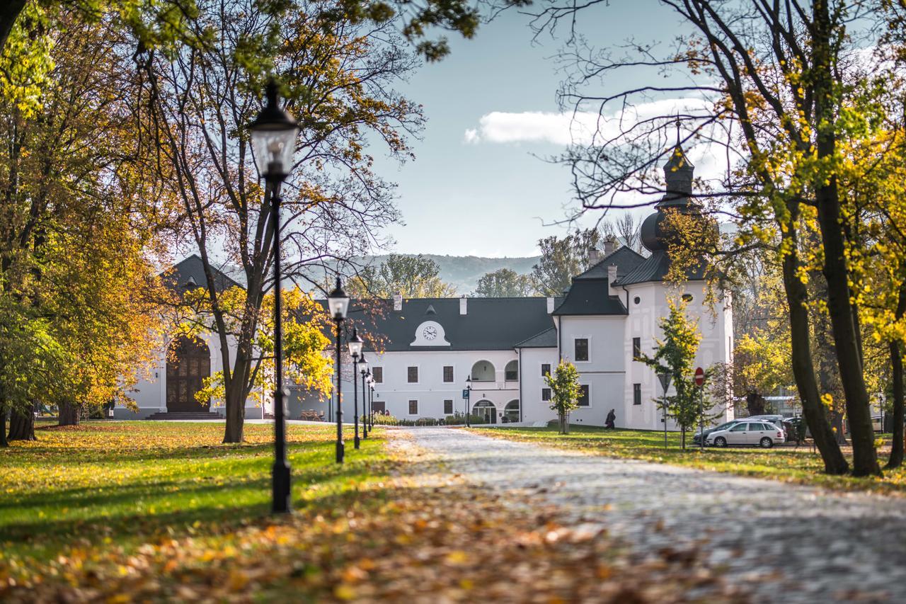 Chateau Appony Exteriör bild